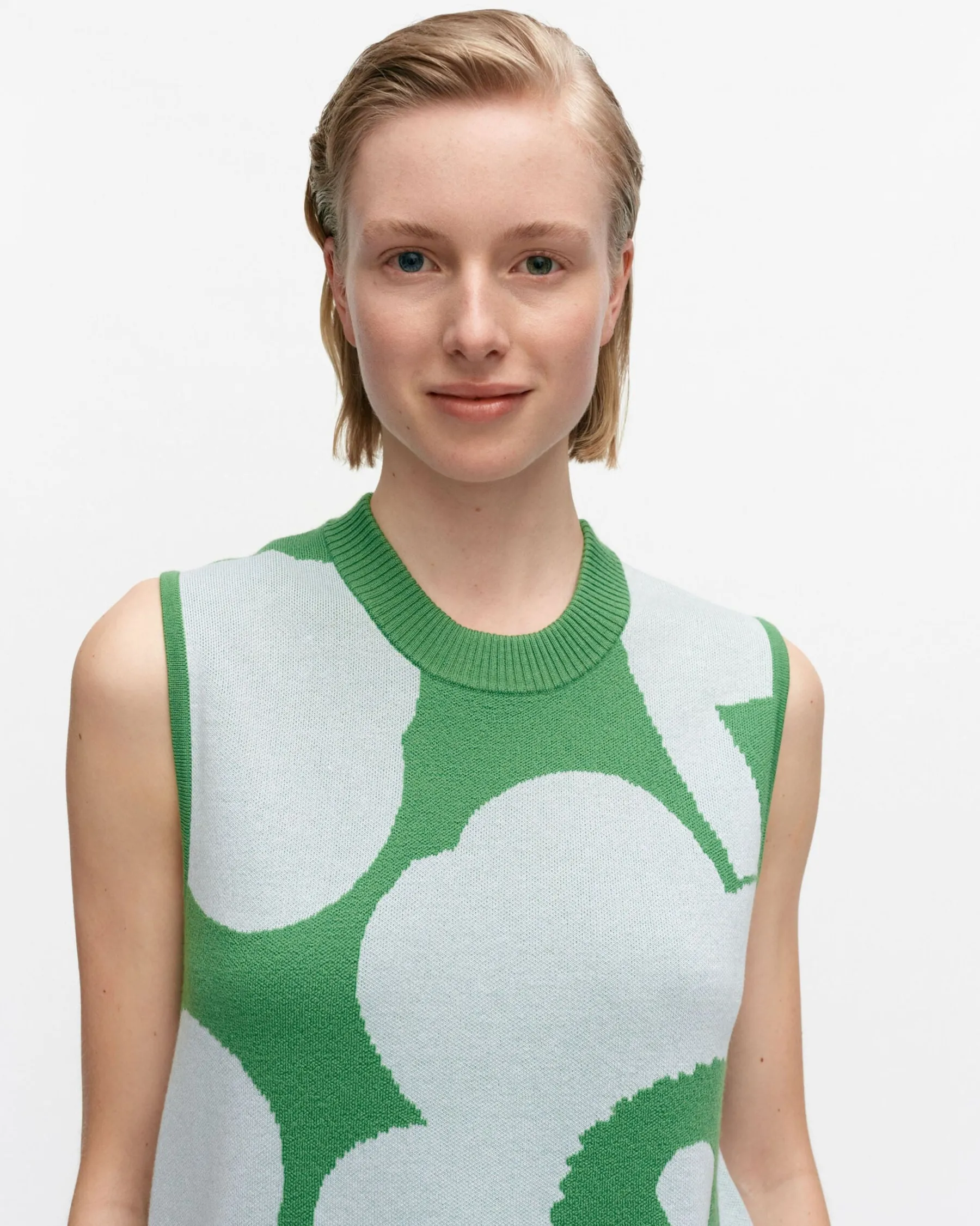 Neuleet^Marimekko Kulma Unikko Villaneuleliivi